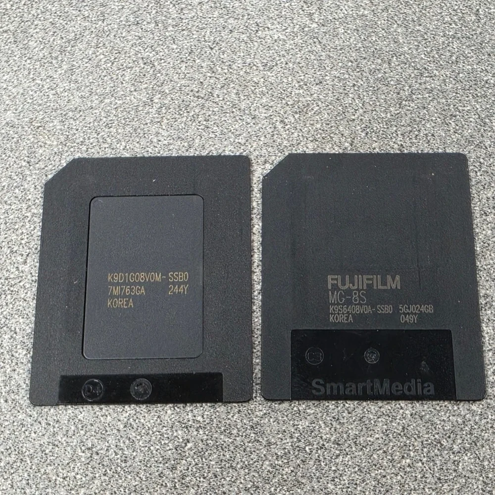 Fujifilm SmartMedia Memory Card Lot 128MB & 8MB Black Excellent Vintage Tech